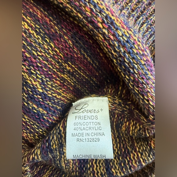 Lovers + Friends Lovers Text Pullover Knit Sweater Size Small - Picture 5 of 5